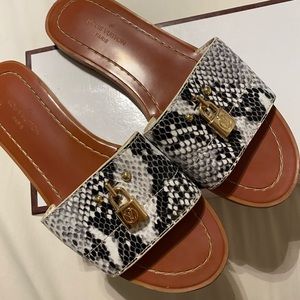 Excellent Used condition, Louis Vuitton Slides